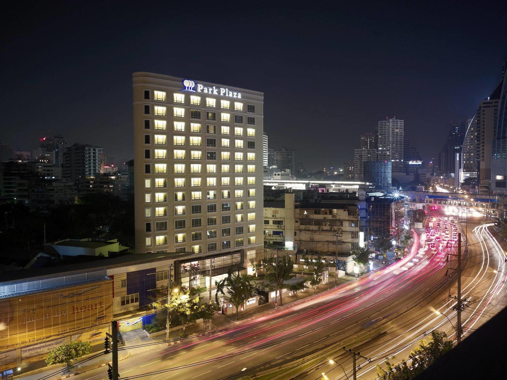 PARK PLAZA SUKHUMVIT БАНГКОК